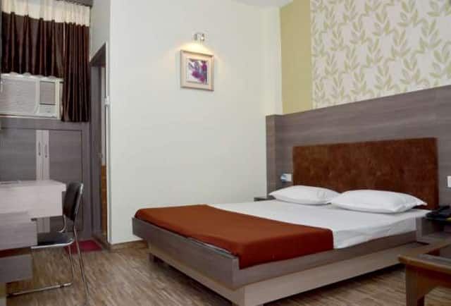 undefined Hotel Virat 10