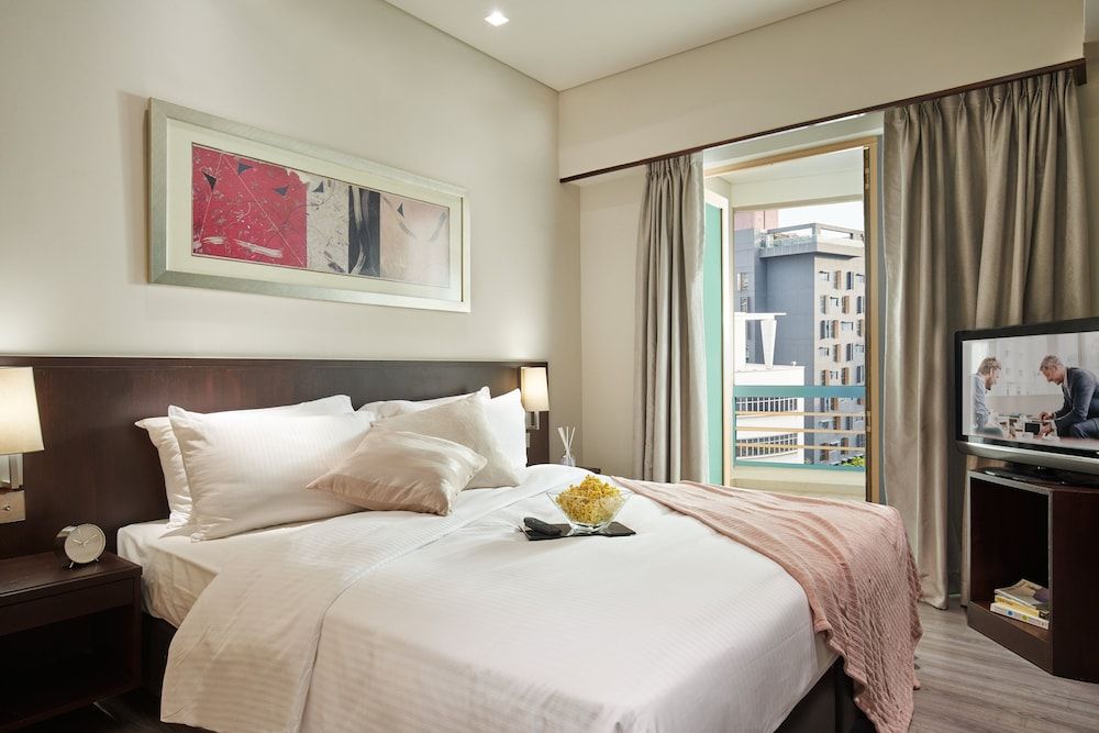 Somerset Bencoolen Singapore Deluxe Room, 1 Bedroom 2