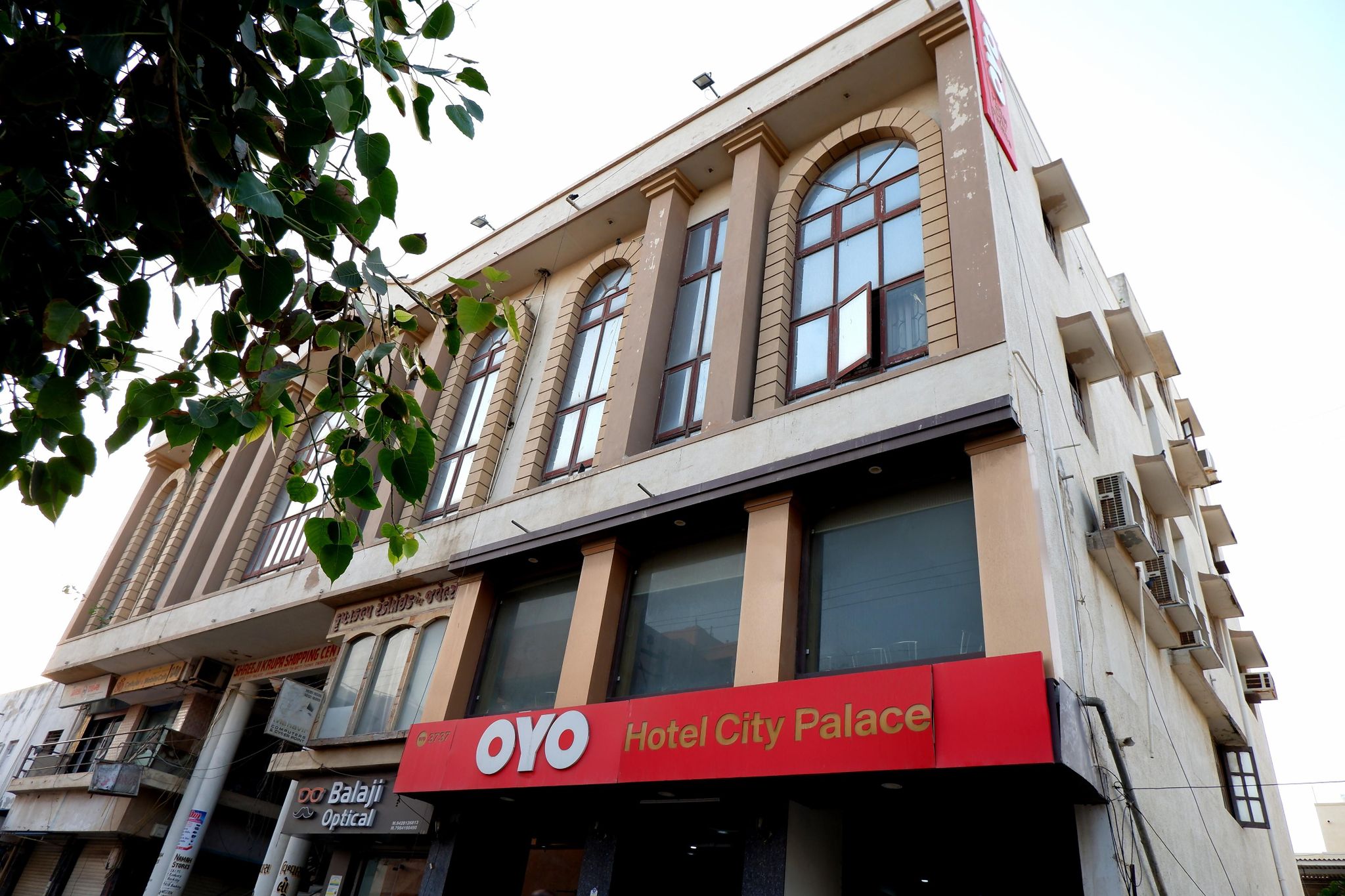undefined Hotel City Palace 8