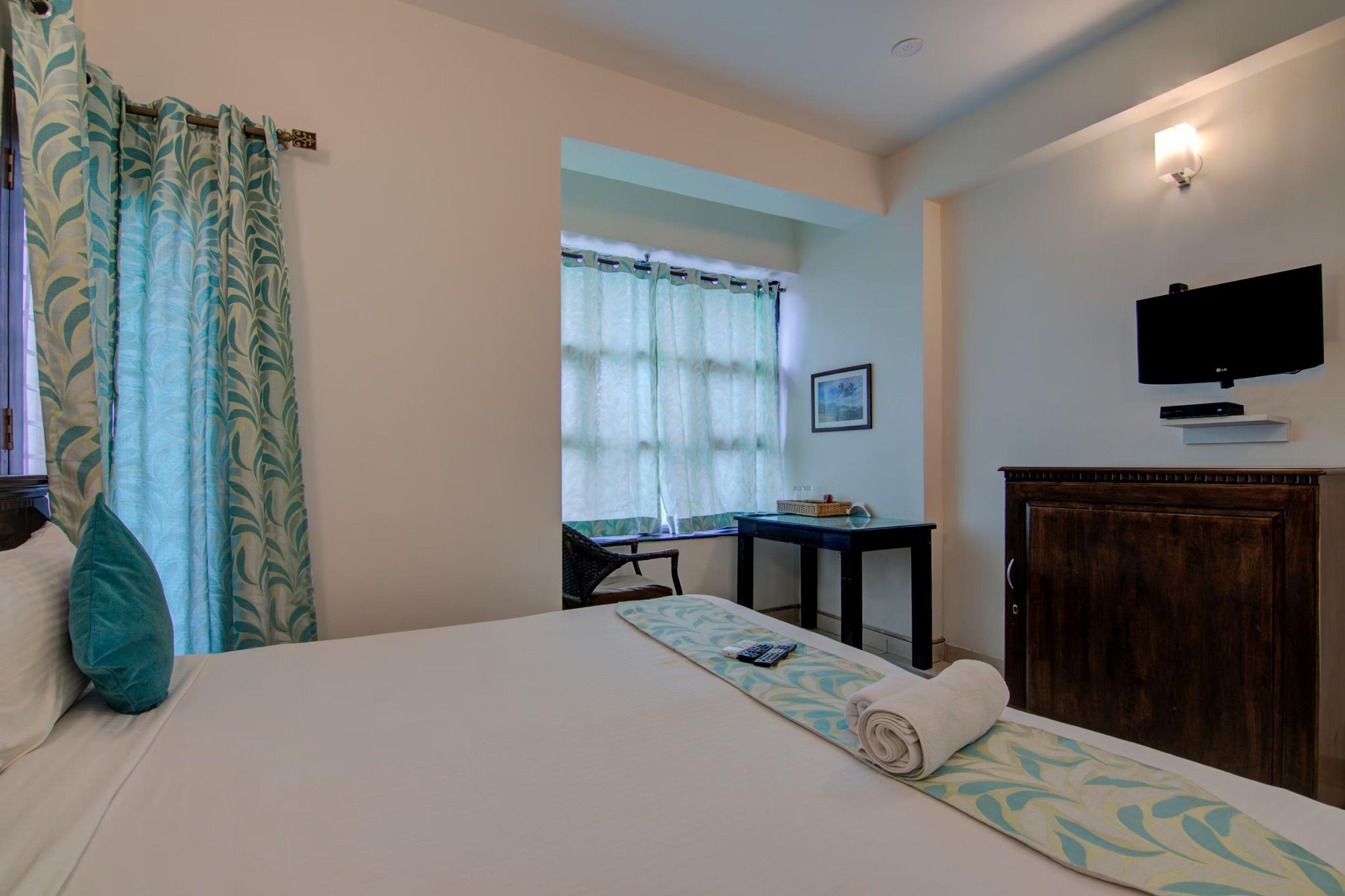 undefined Luxtay Suites 10