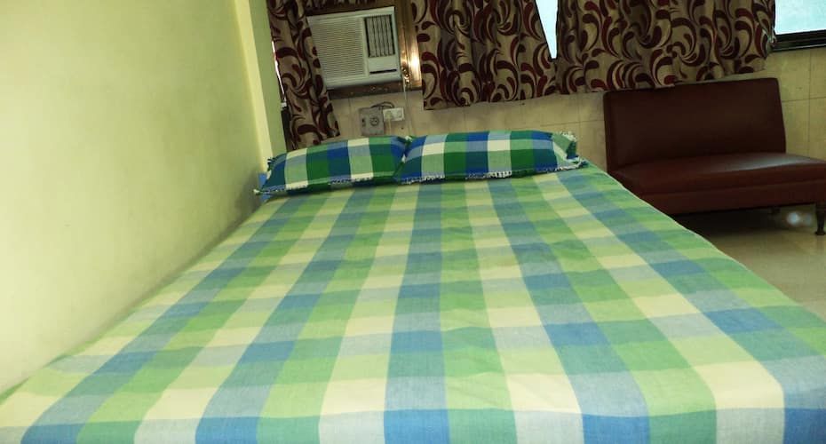 Deluxe AC Room