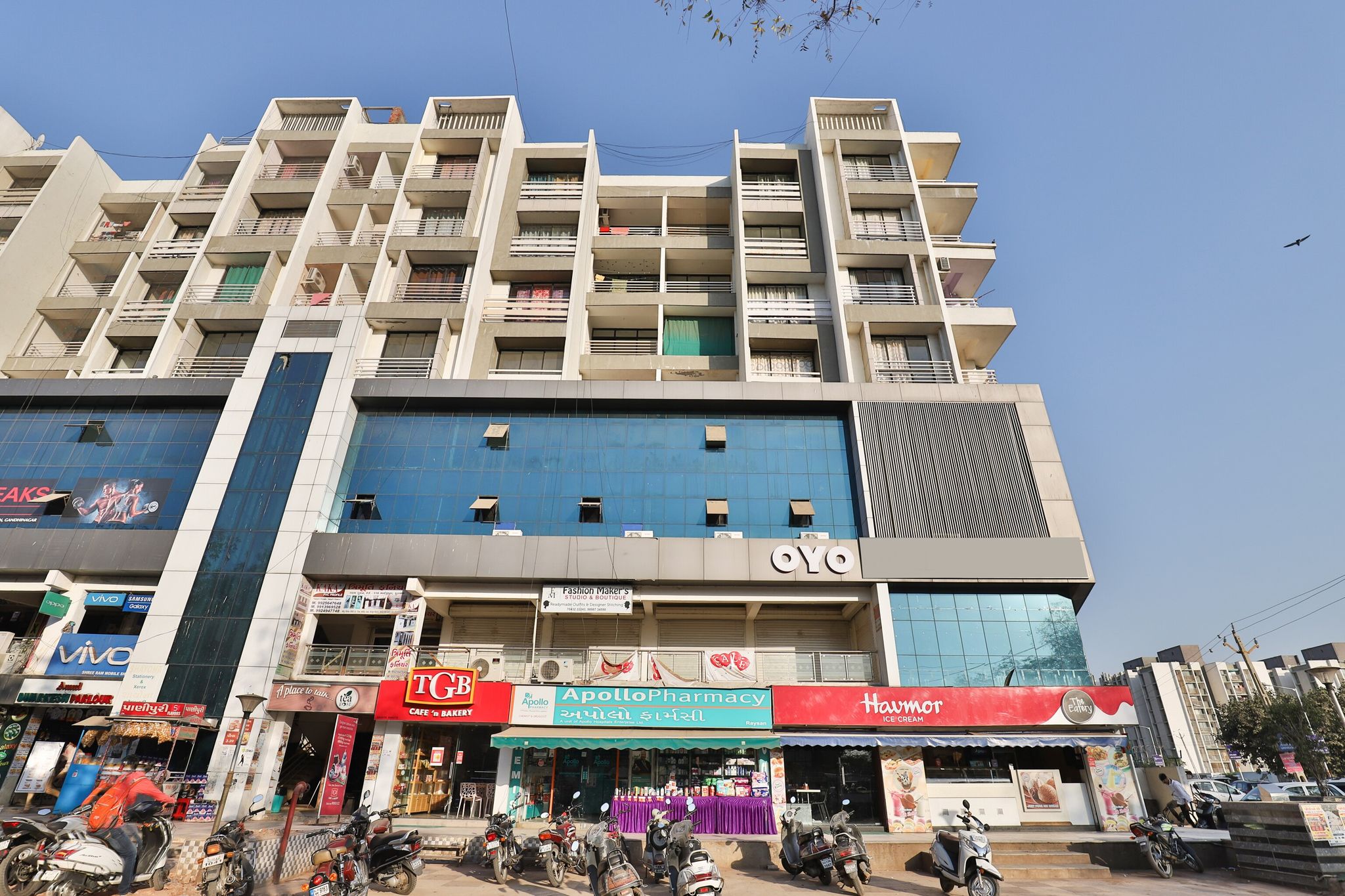 undefined OYO 11072 Hotel Kajri Residency 6