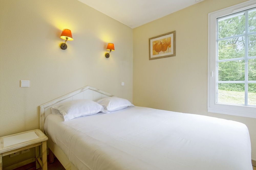 Apartment 8 people - 2 bedrooms + 1 sleeping alcove - Terrace or balcony