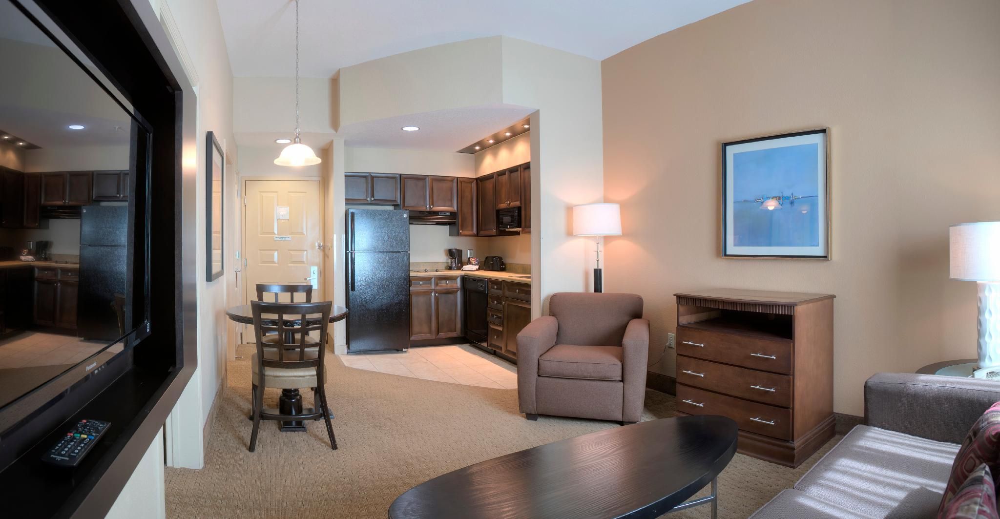 One Bedroom King Suite