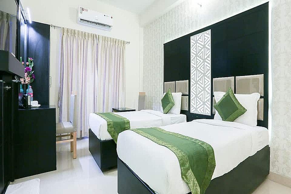 Emirates Residency Deluxe Double or Twin 7