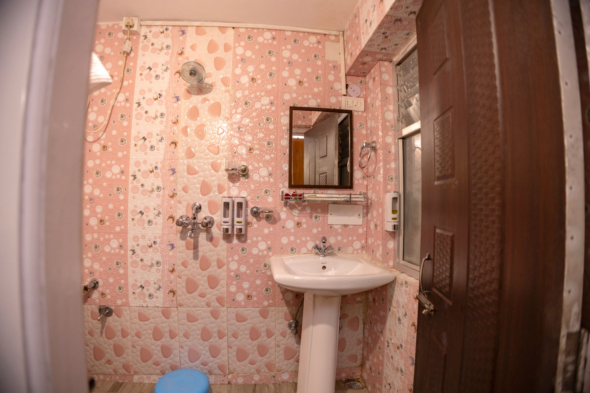 INDUS MOUNT ROYALE - 100 Meters from Mall Comfort (Non View) 10