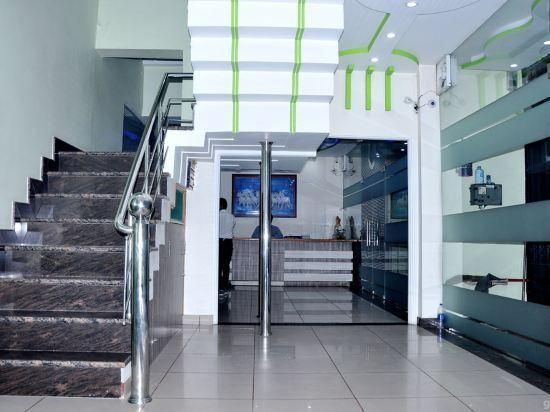 undefined Hotel Sheraton 4