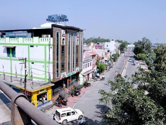 undefined Hotel Sheraton 7