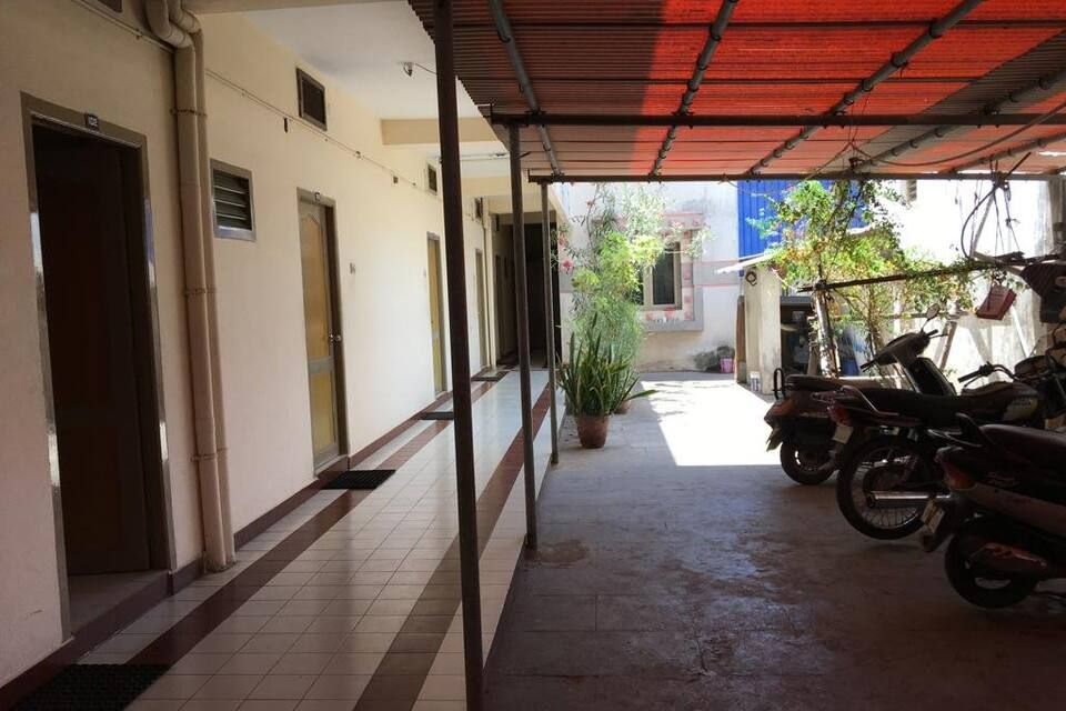 undefined Kumaran Guest House AC