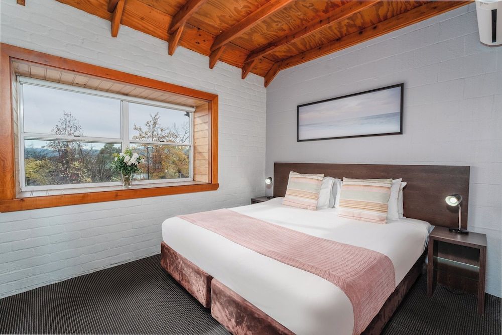 Leisure Inn Penny Royal Hotel & Apartments One-Bedroom Apartment 2