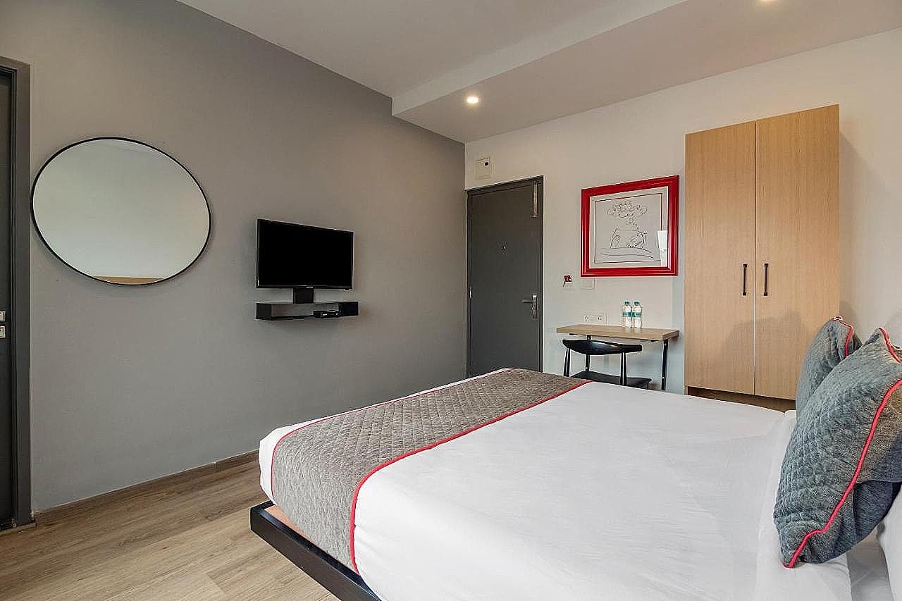 Townhouse White Ridge Kondapur Deluxe Room 4