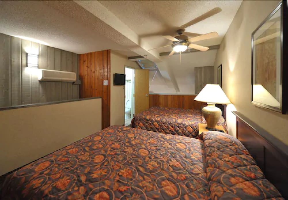undefined Douglas Fir Resort and Chalets 8