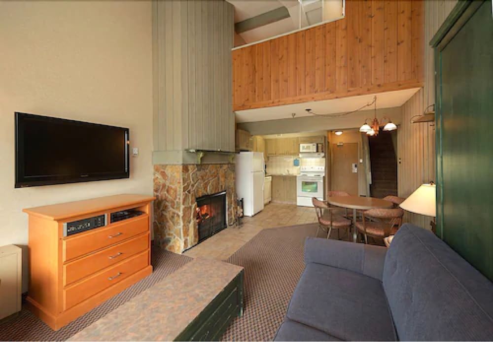 undefined Douglas Fir Resort and Chalets 5