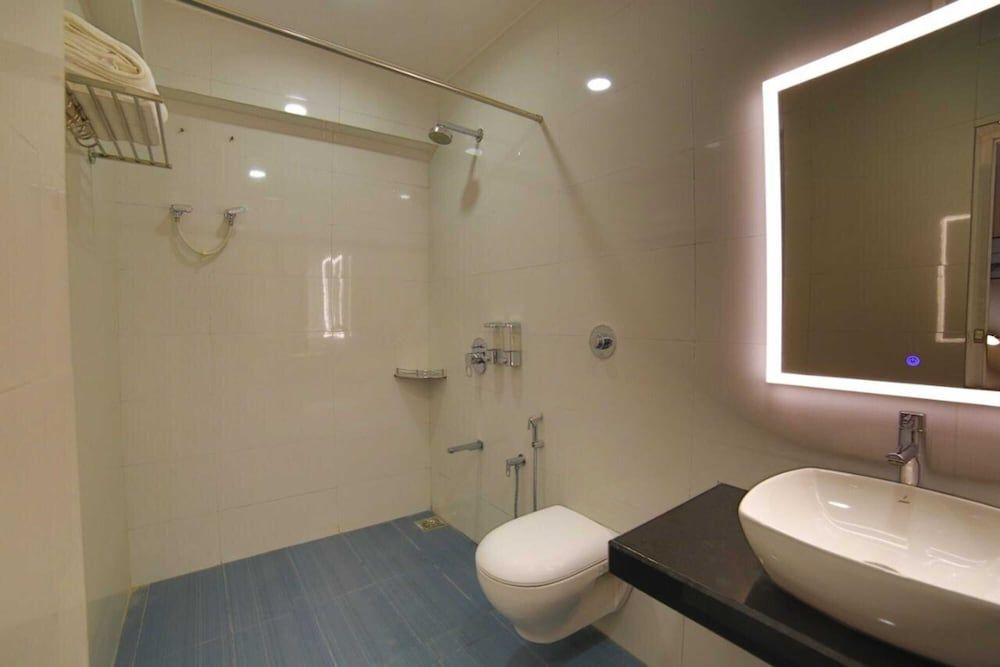 Hotel Marigold Mount Abu With Swimming Pool by SAH Deluxe Room 5
