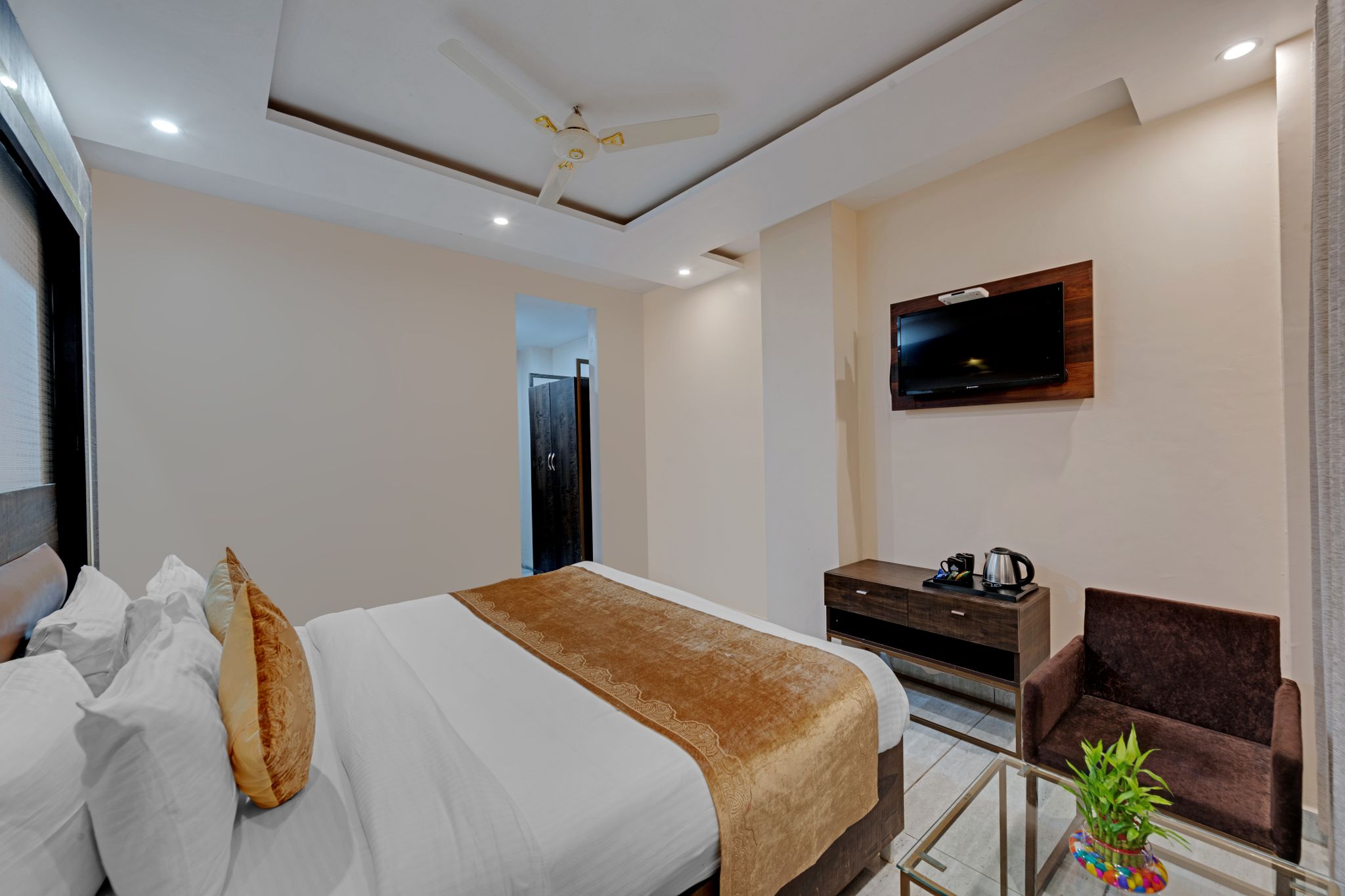 Golden Rock AM Hotel Kollection Mountain Room with Balcony 3