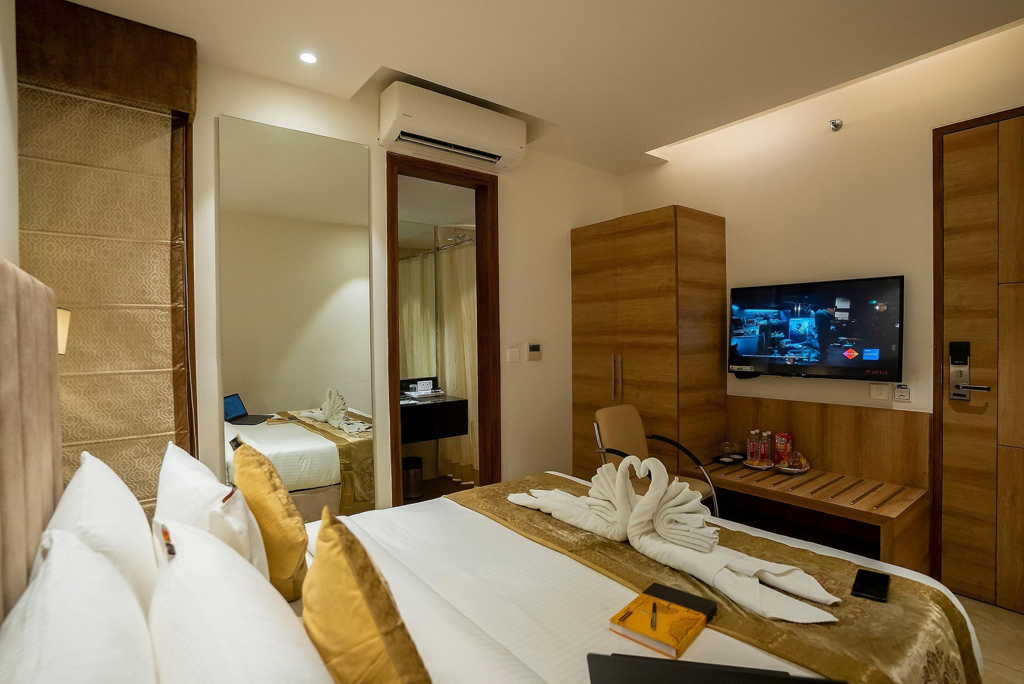 Celebrant Hotels & Banquet Deluxe Double Room 12