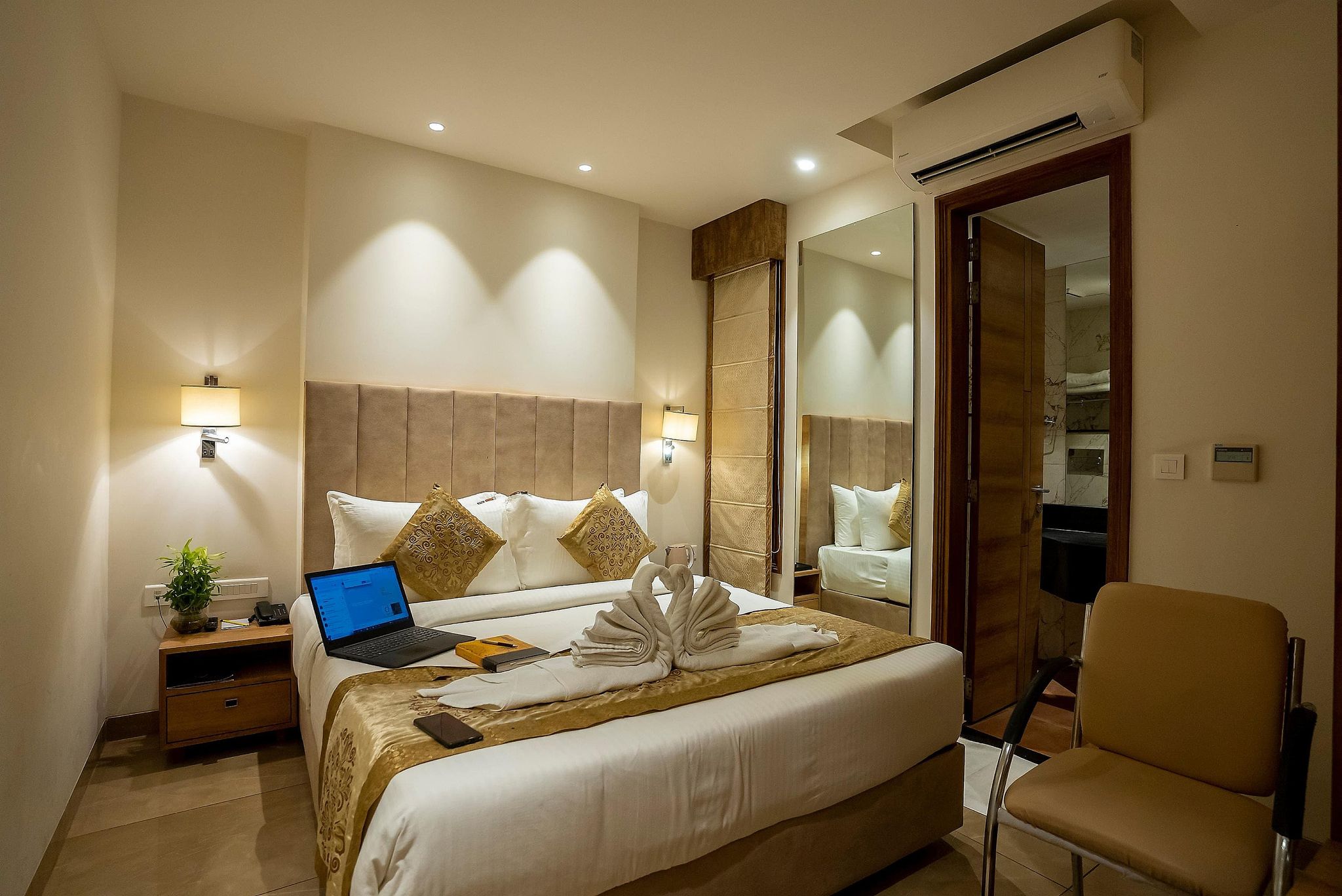 Celebrant Hotels & Banquet Deluxe Double Room 10