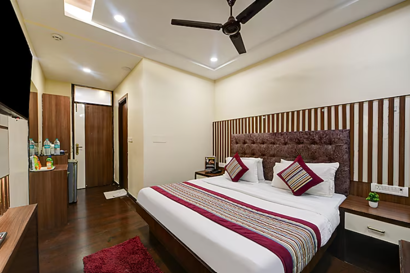 Batra Holiday Home Standard Room 2