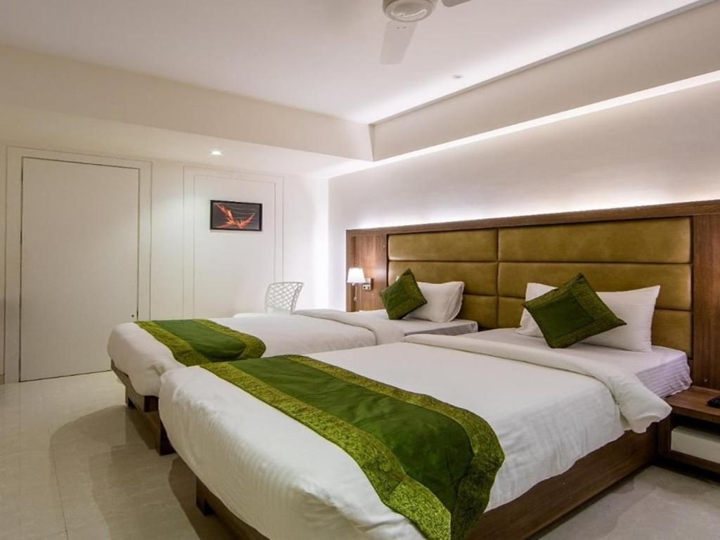 Deluxe Room (Twin Bedded)