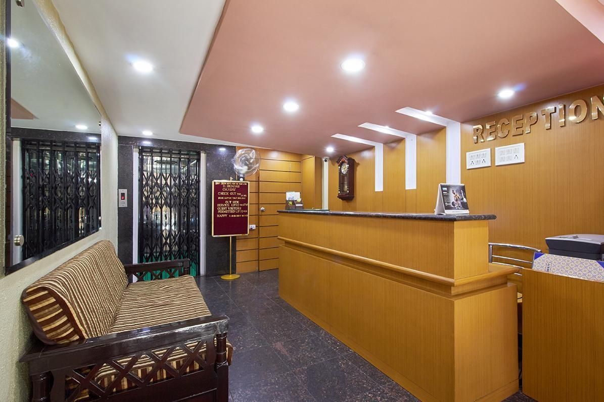 undefined Hans Residency 2