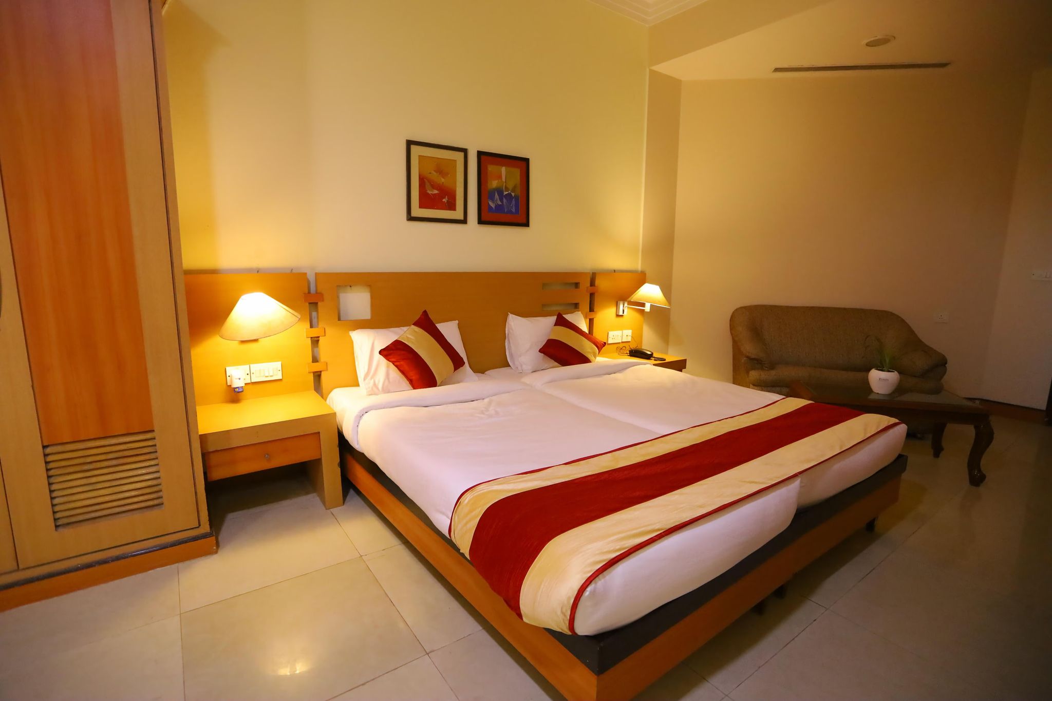 Short Stay from 1 PM to 7 PM