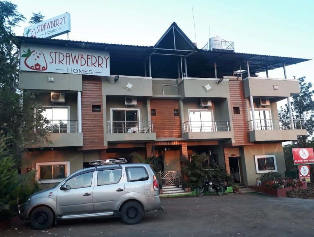 undefined Strawberry homes 9