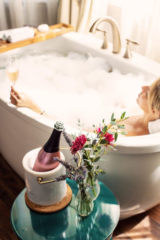 The McClelland House 1 King Bed, Ensuite, (Bond Suite) 9