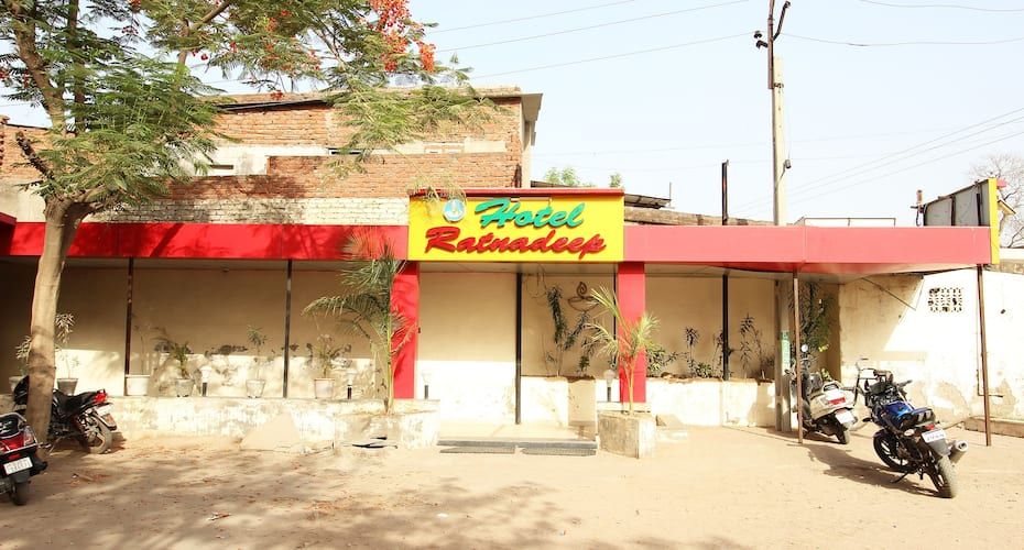 undefined Hotel Ratna Deep 10