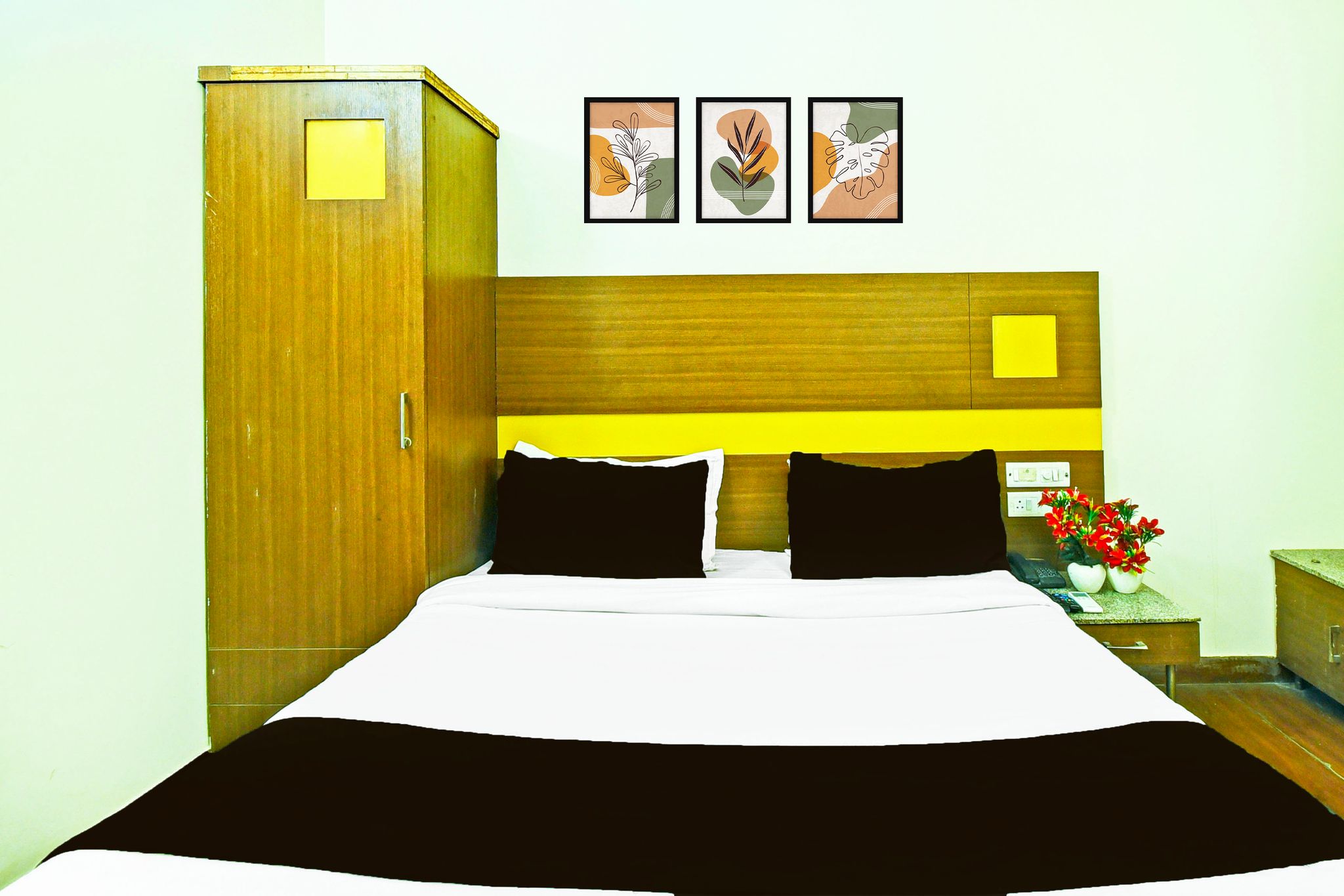 Super Townhouse Amrapali Circle Formerly Hotel Aqua Classic 5