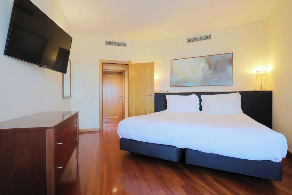 MS Aparthotel Family Apartment, 2 Bedrooms, Balcony