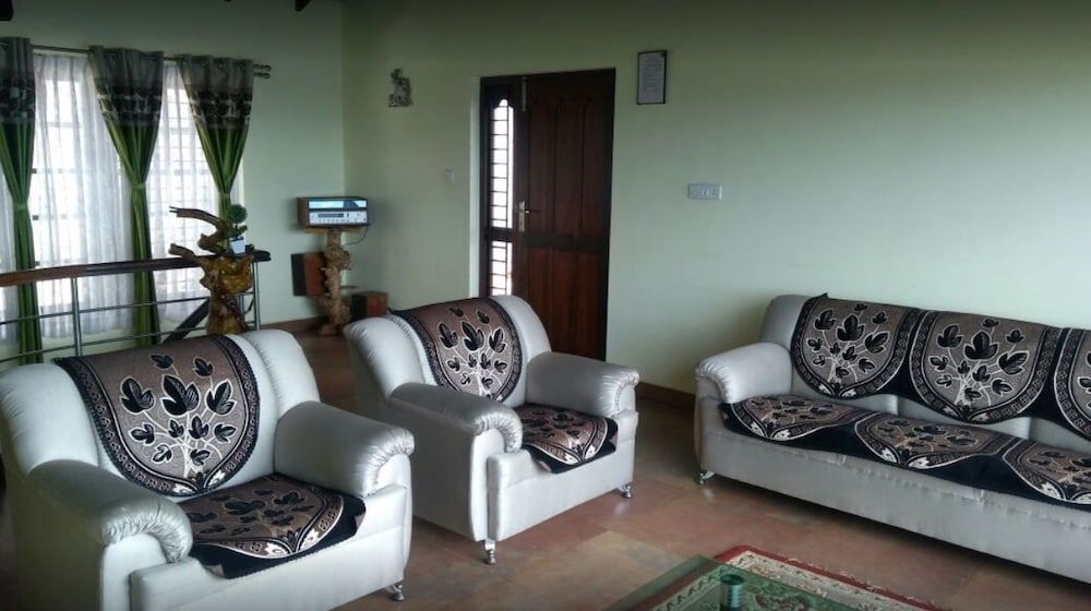 undefined Green Mist Resort 4