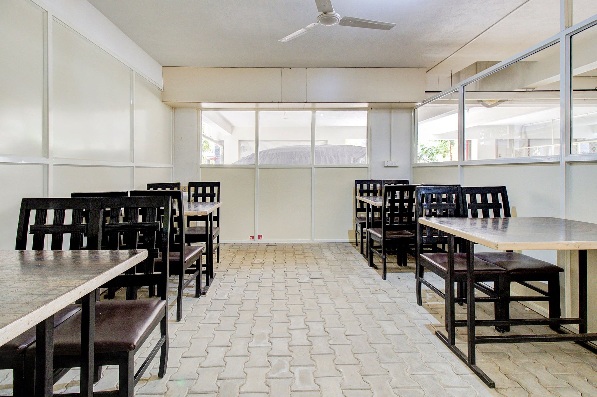 undefined Hotel O 75327 Atithi Residency 5