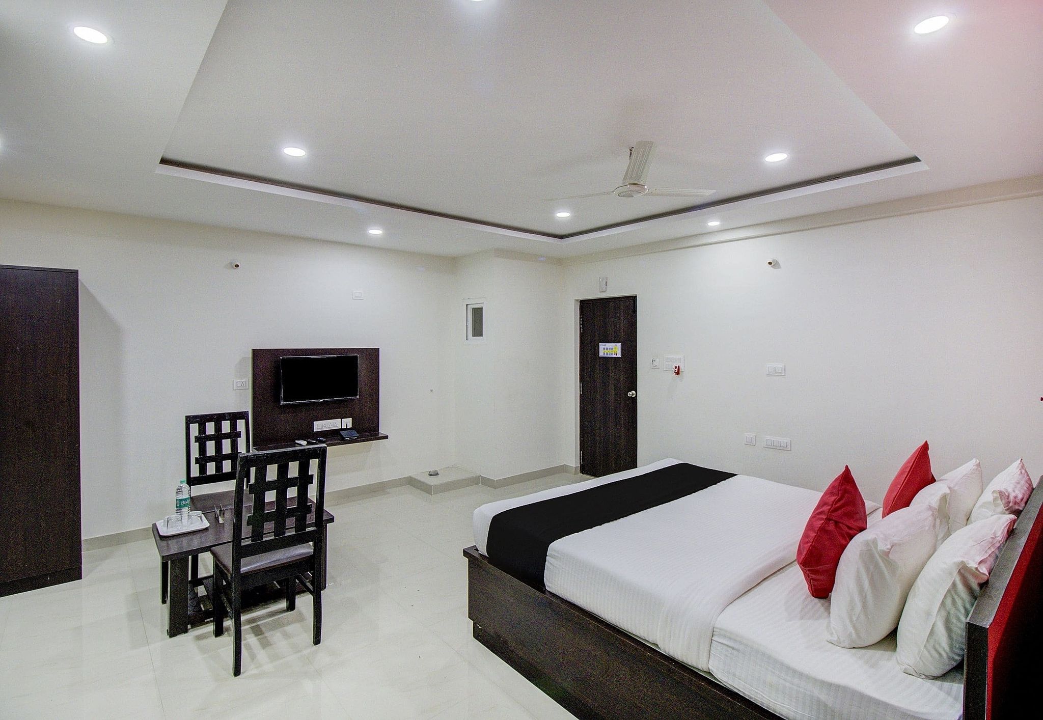 Hotel O by OYO 75327 Atithi Residency Classic Room 21