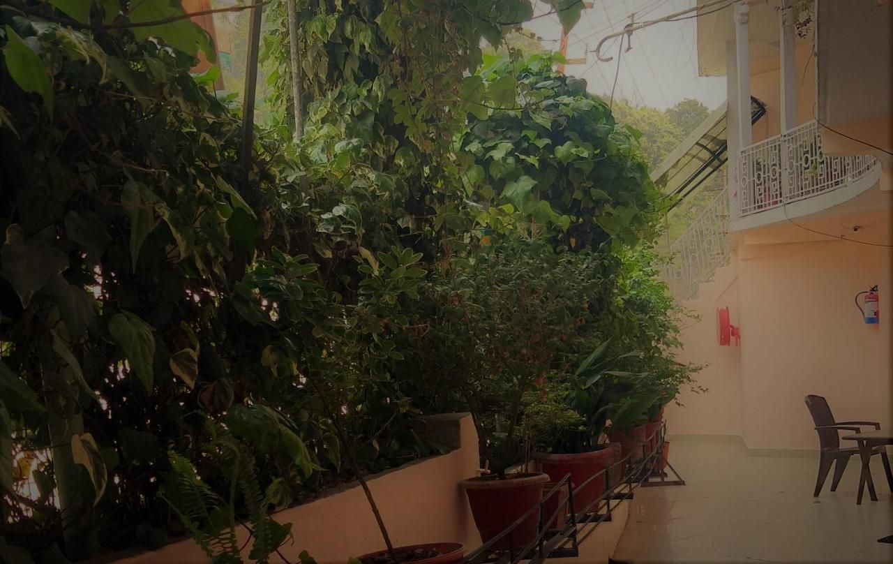 undefined Savoy Hotel 6