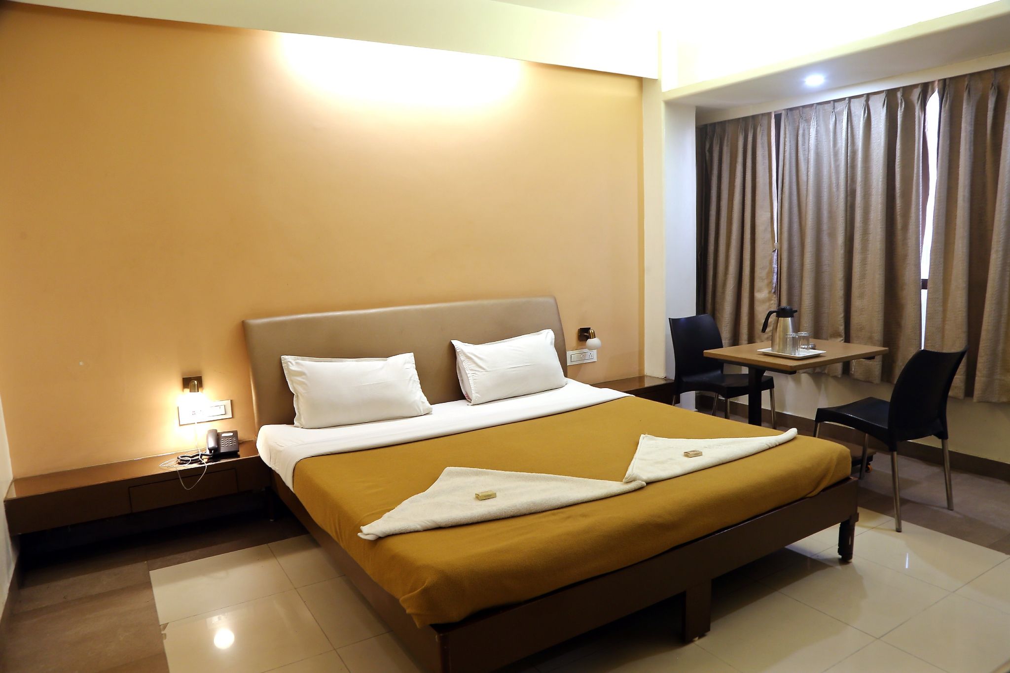 Hotel Gokul Deluxe AC Room 2