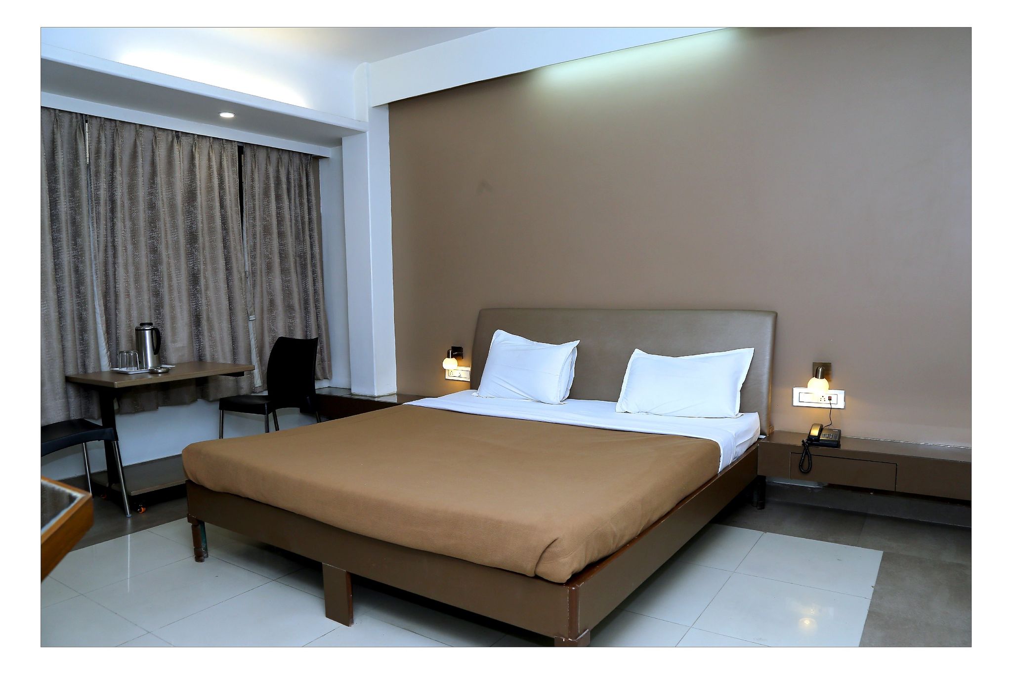 Hotel Gokul Deluxe AC Room 3