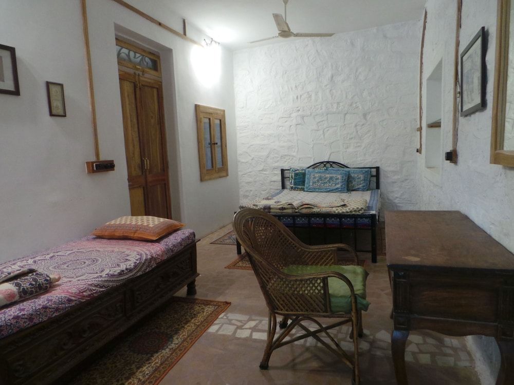 Jog Niwas By Banera Garden View Room 4