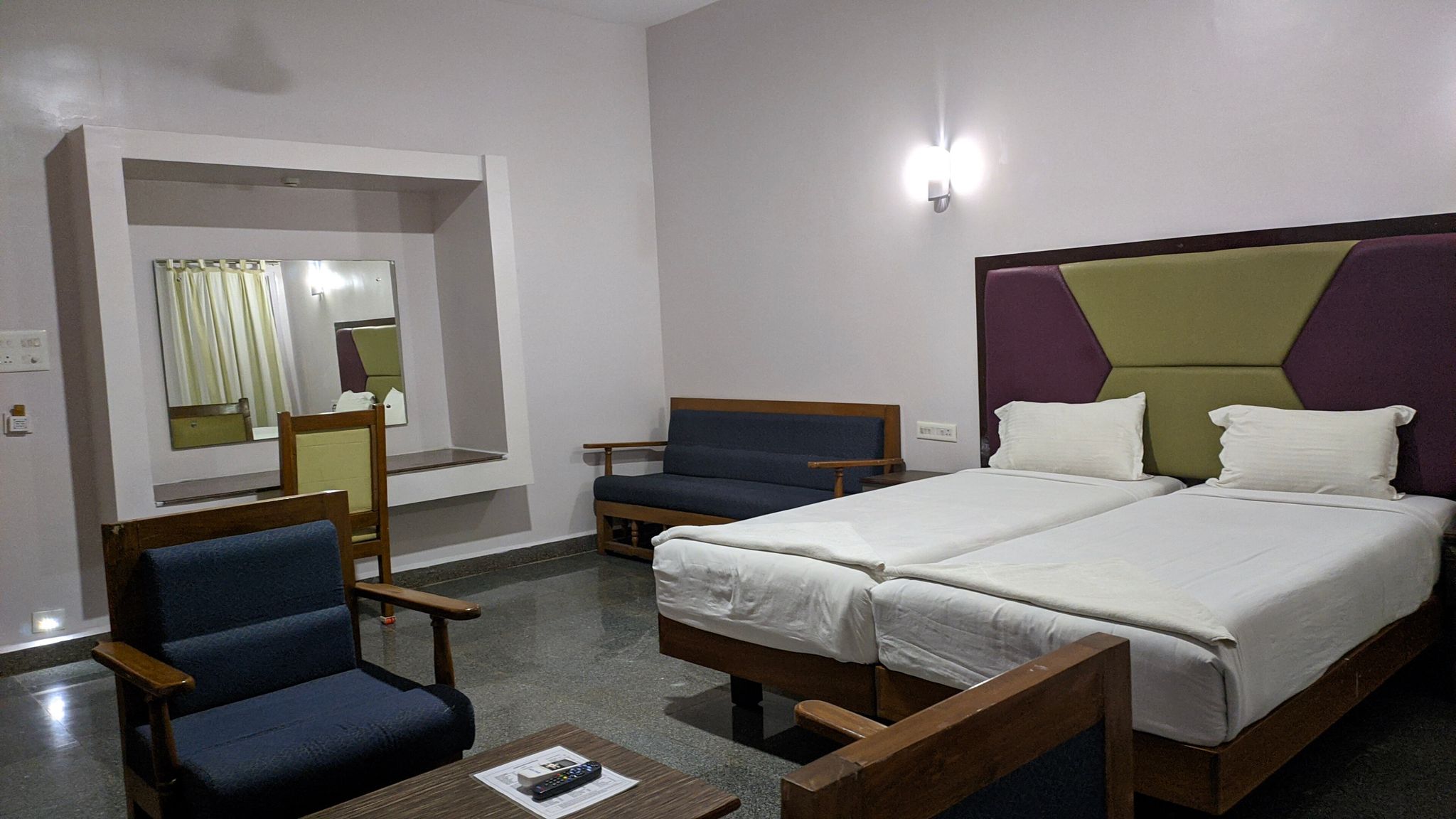 Kanthi Resorts Mini Suite with Balcony 4