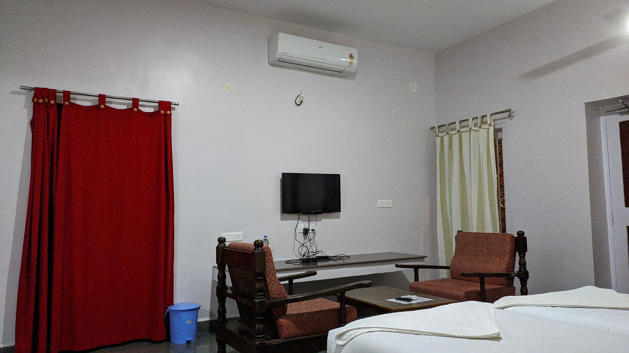 Kanthi Resorts Mini Suite with Balcony 6
