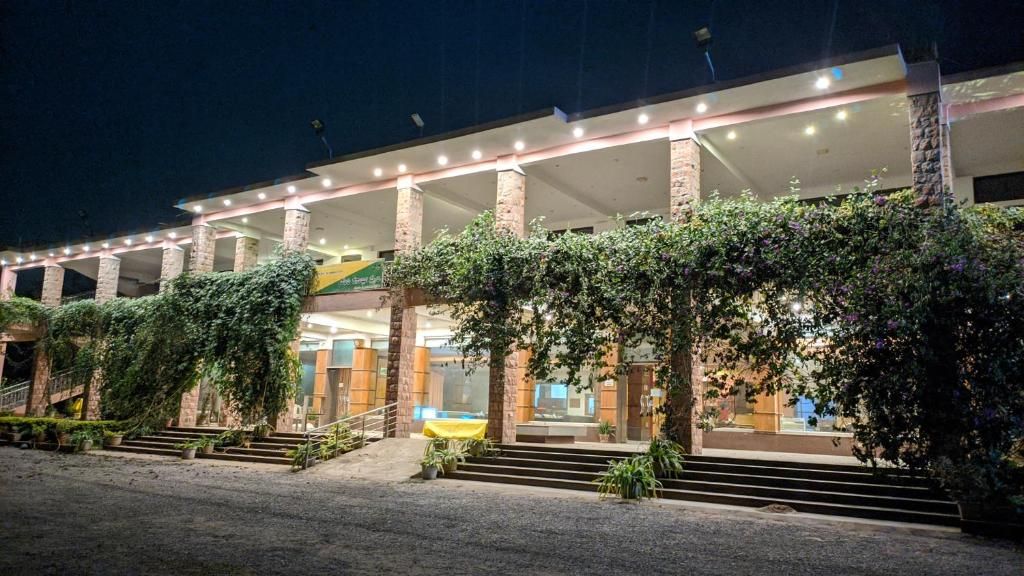 Hotel Exterior