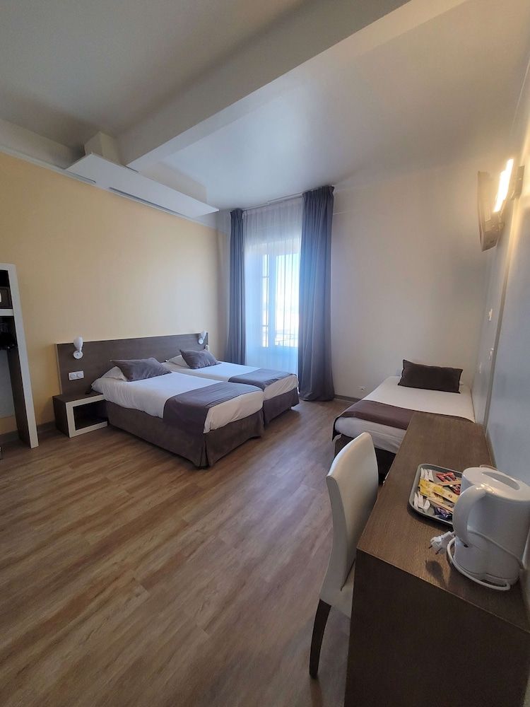 Standard Room, 3 Twin Beds