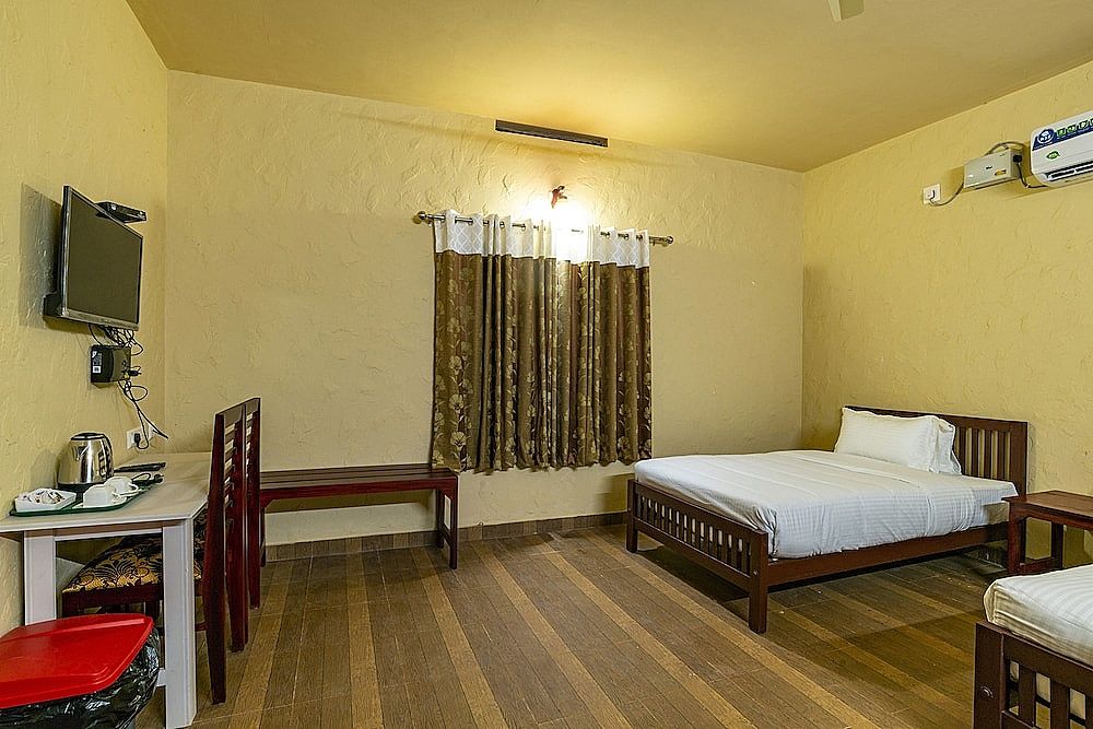 undefined Budgies Cottage 5