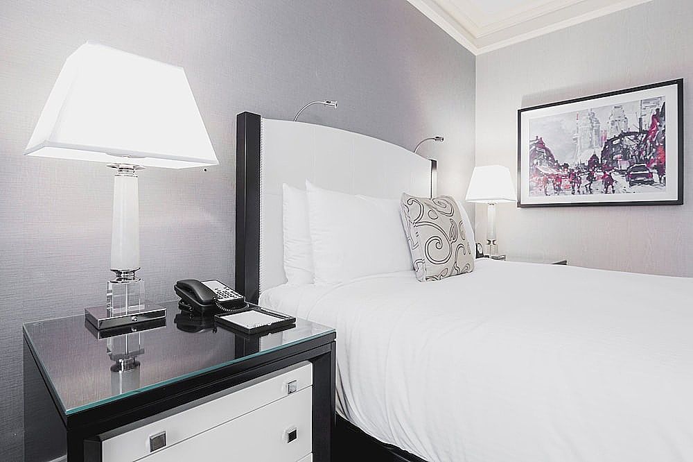 Deluxe Room, 1 Bedroom, Smoking, City View
