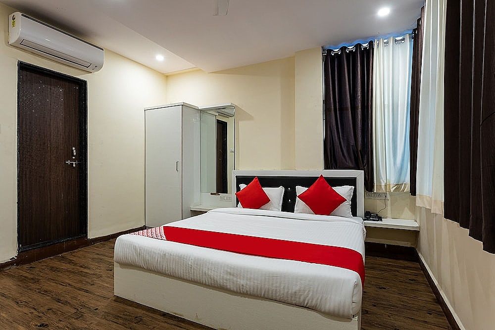 Classic Single Room