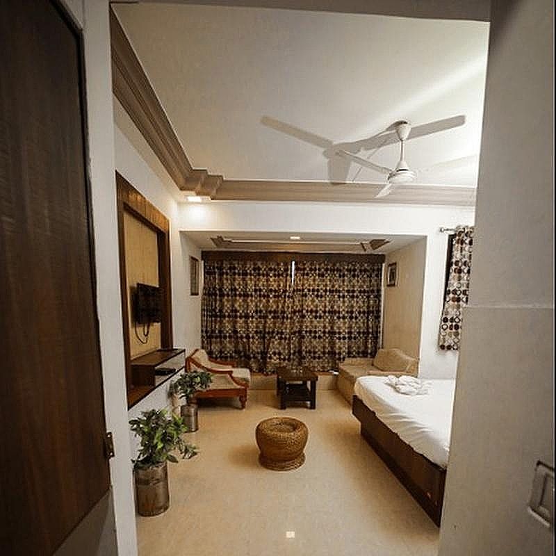 Hotel Shree Krishna Palace Non AC Room 4