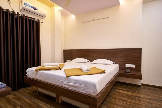 undefined Hotel Ranjan Deluxe 5