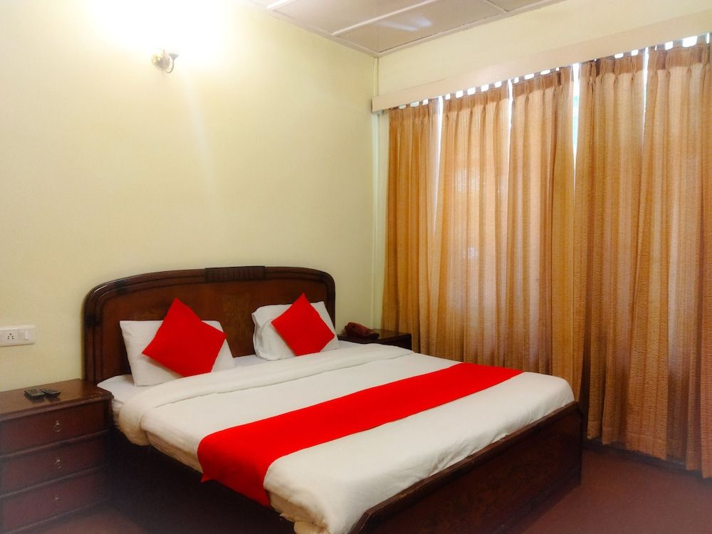 Hotel Surya Resort Standard Room 6