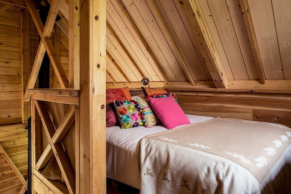 Cabin Lodge