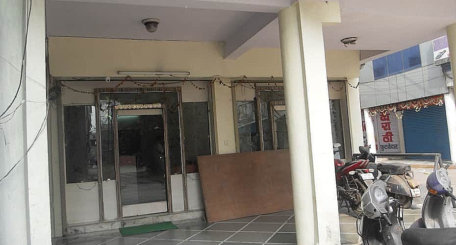 undefined Hotel Savera Inn