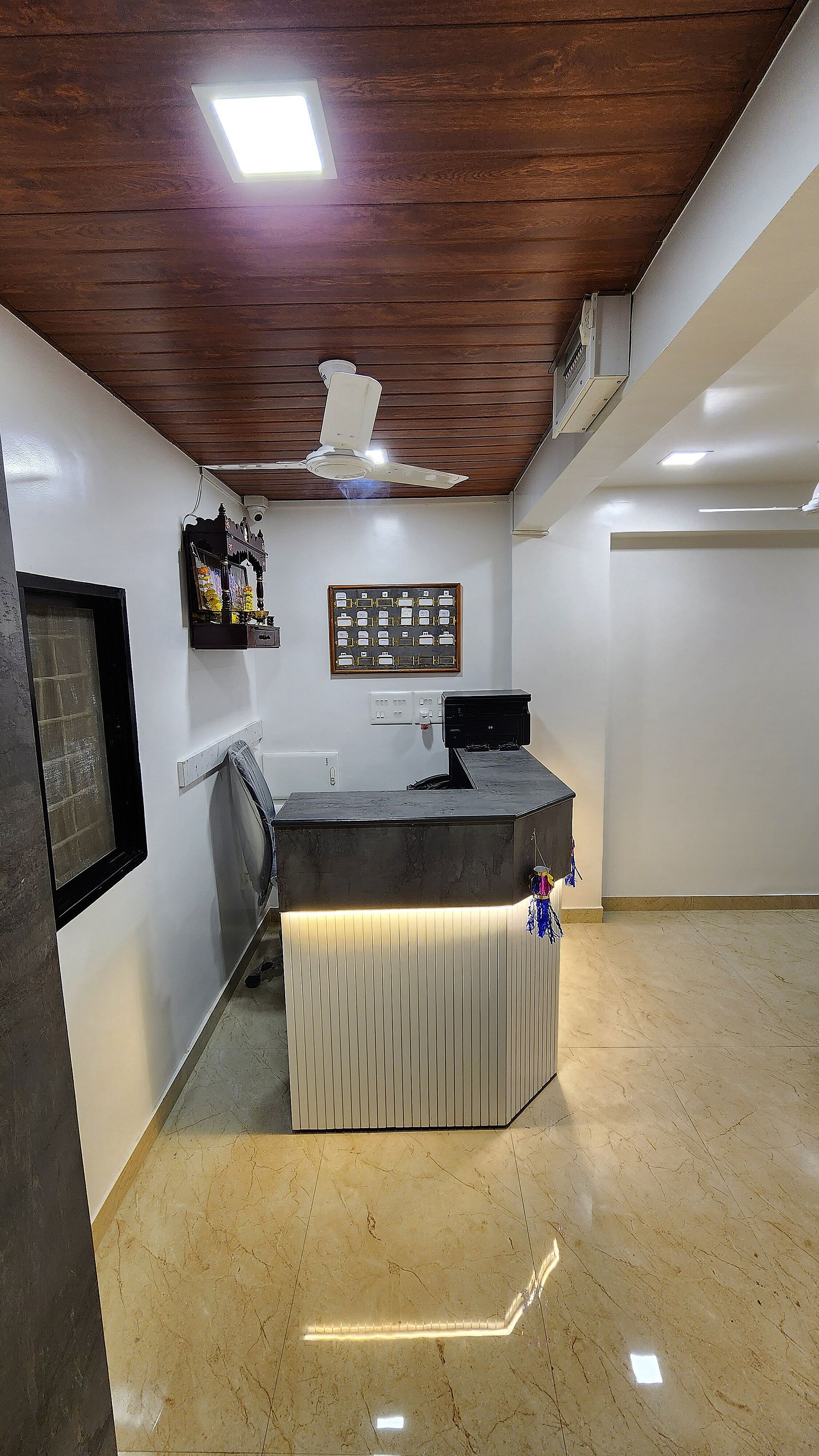 undefined Hotel Ellora Park 2